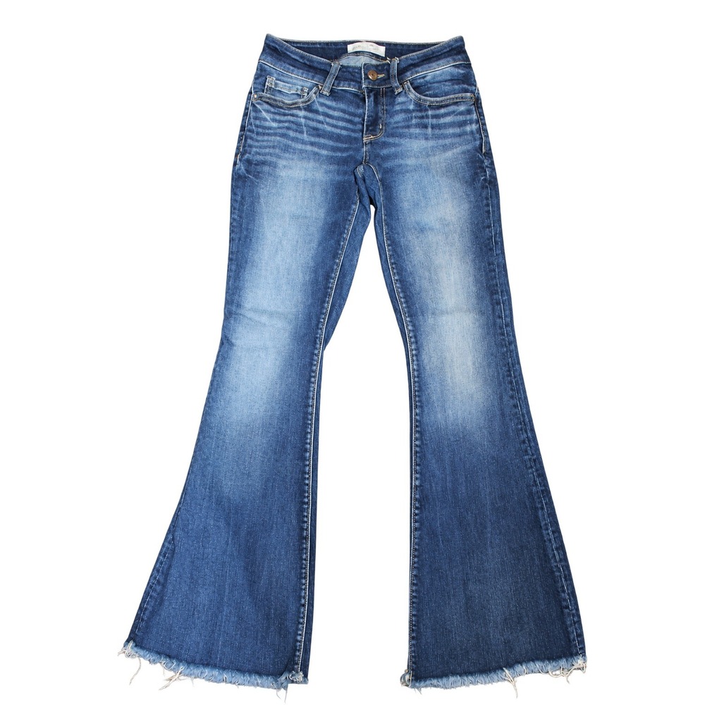 BKE Stella Slim Fit Low Rise Flare Jeans Women 26 X 31 1/2 Medium Wash FreyedY2K